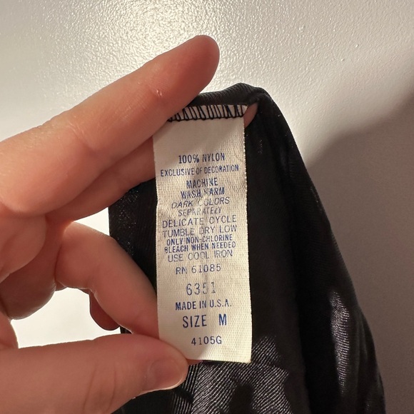 vintage black lace trim square neck camisole made in usa size medium - Picture 3 of 3